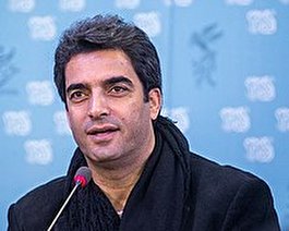 بوسه کارگردان مشهور بر پیشانی همسرش + عکس