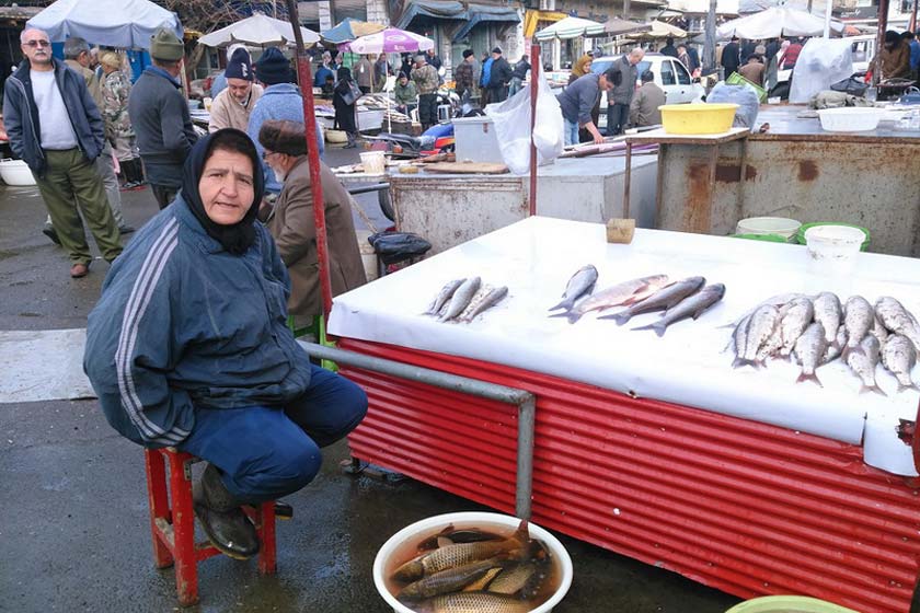بازار ماهی فروشی شهر رشت و یک تجربه شیرین