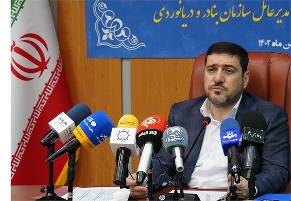 مدیرعامل سازمان بنادر از بهره‌برداری از ۳۲ تجهیز دریایی در دهه فجر امسال خبرداد